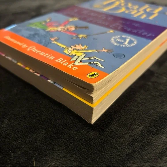 Charlie and the Chocolate Factory by Roald Dahl - 2 Children’s Book Set - Picture 3 of 7